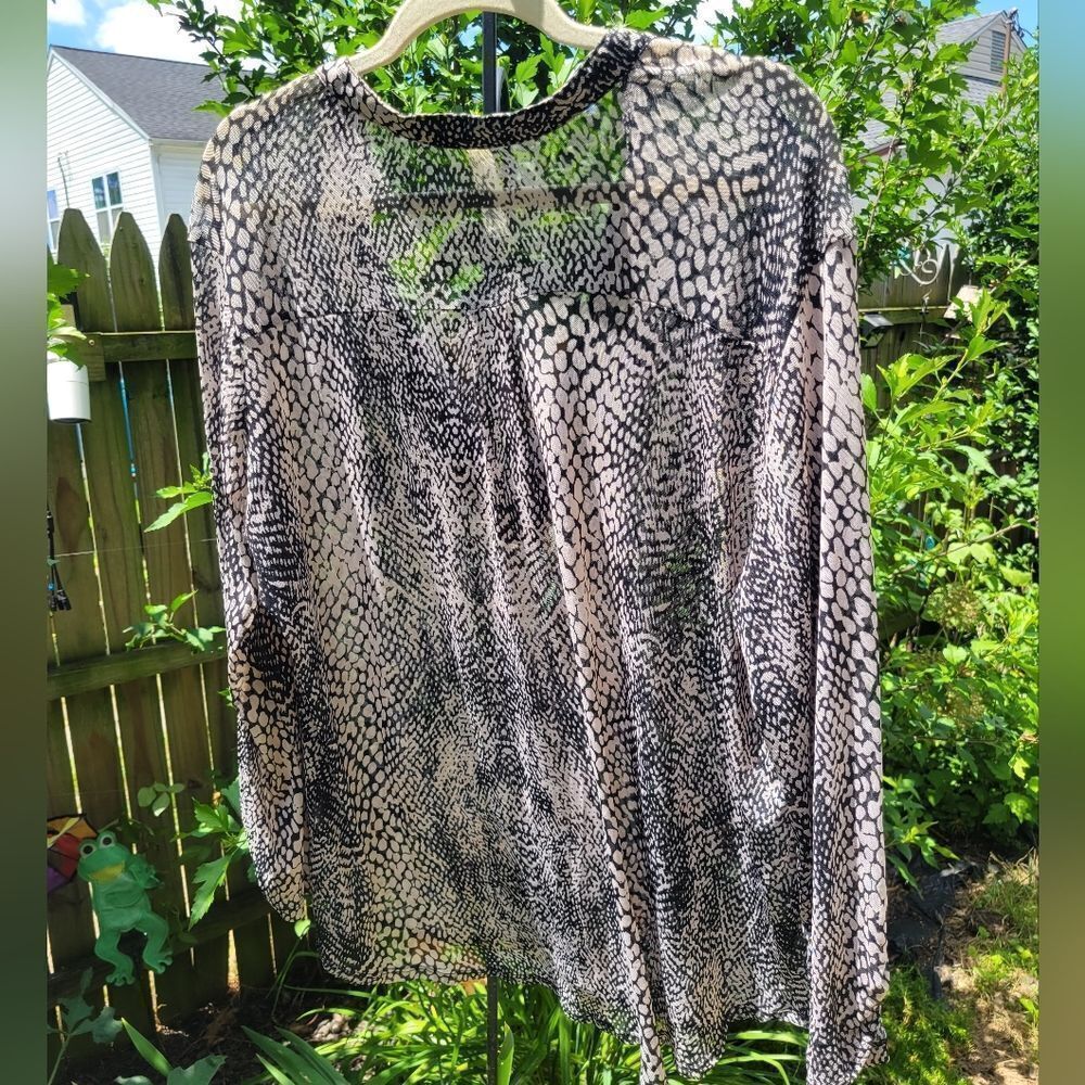 Snake Print Sheer Blouse‎ - Picture 8 of 10
